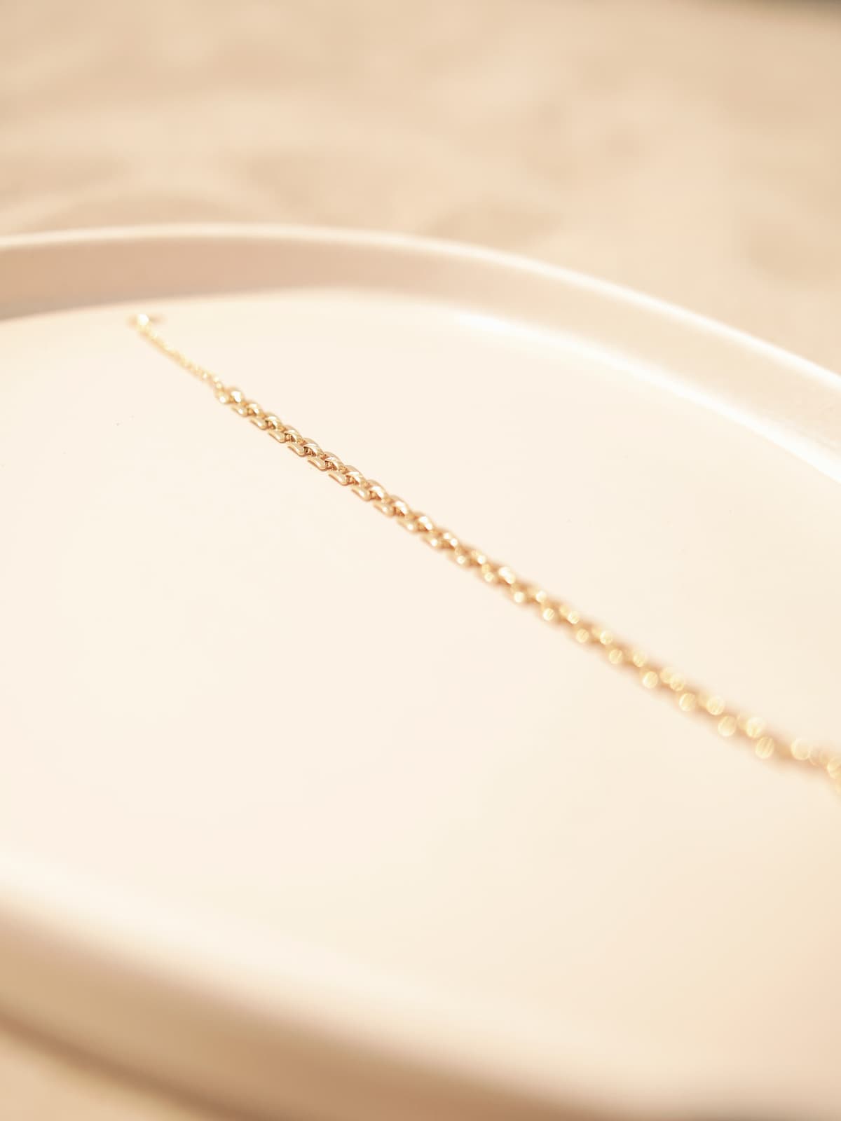 Women's Gold Shell Bracelet
