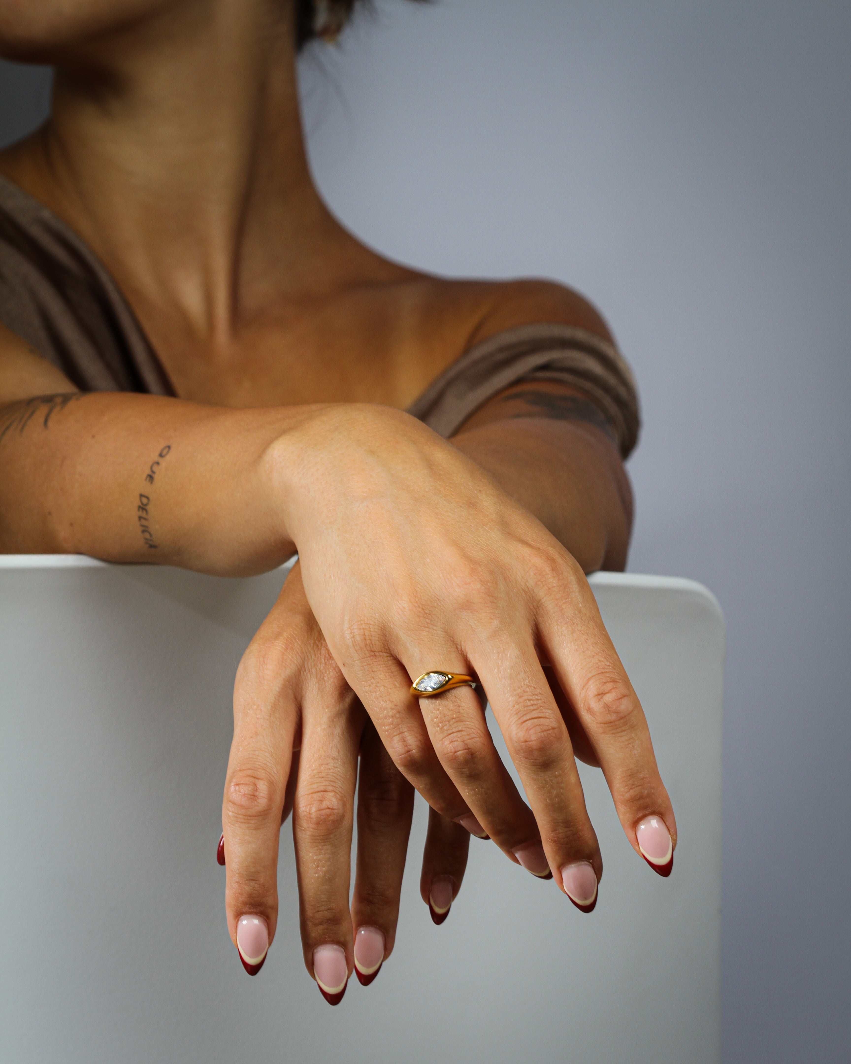 Lustre Ring